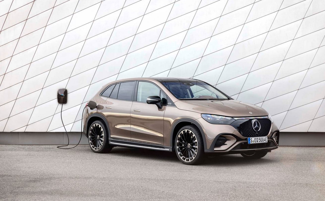 El SUV MercedesBenz EQE 2023 rivaliza con BMW iX y Audi ETron